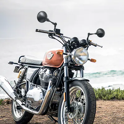 Leap motorcycle mirrors on a Royal Enfield Interceptor 650