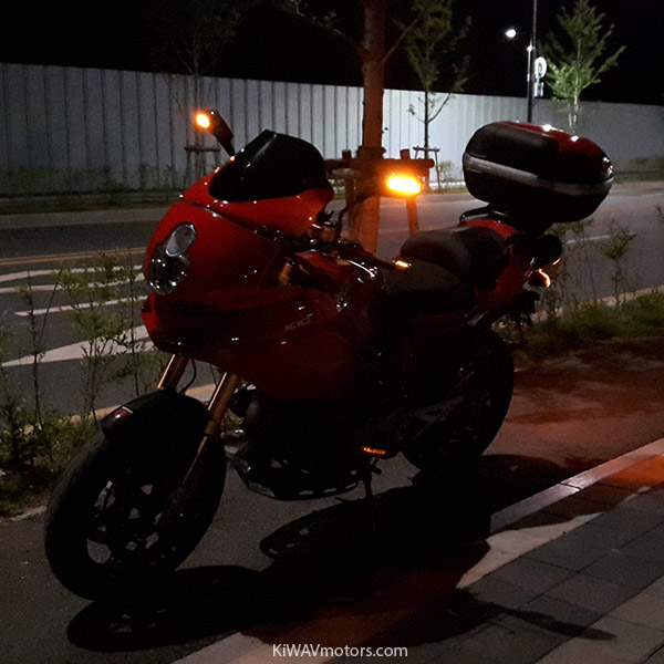 Ducati Multistrada 1100S with KiWAV Fist LED Mirrors